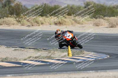 media/Nov-16-2025-Race Pace (Sun) [[8c5fa54630]]/Non Verified Riders (1st 20 Minutes)/2-Turn 10 (1010am)/